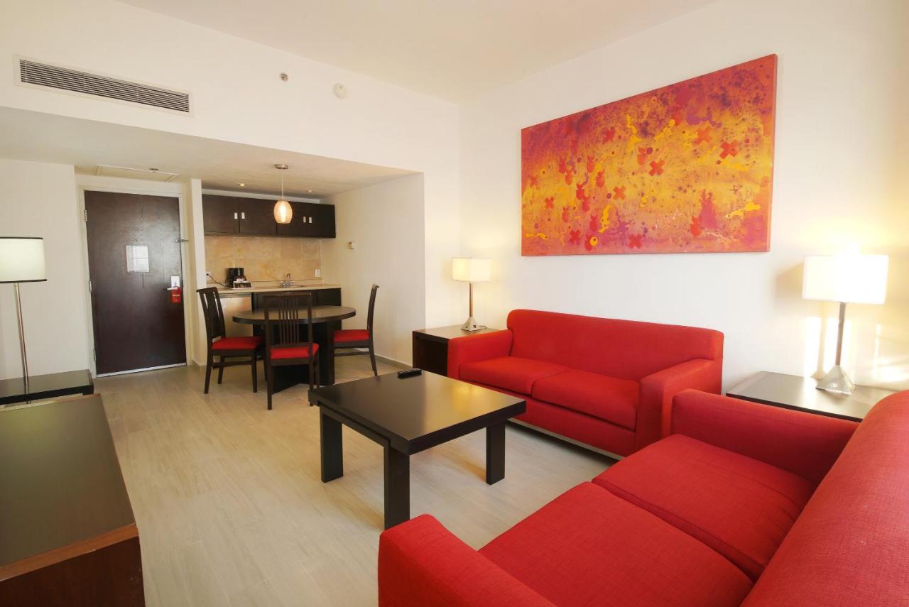 Fiesta Inn Express Ciudad Obregón Exteriér fotografie