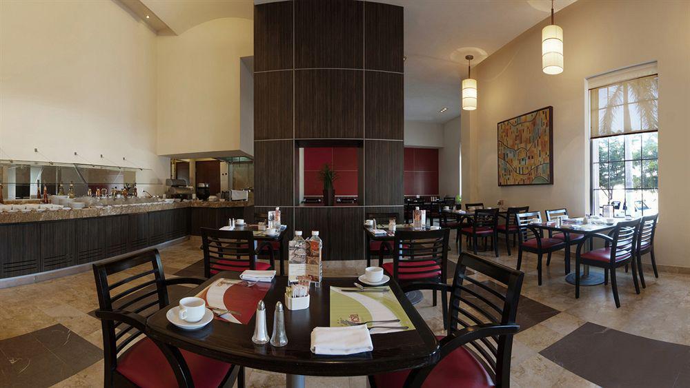 Fiesta Inn Express Ciudad Obregón Exteriér fotografie